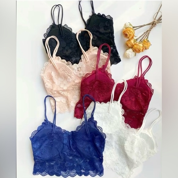 Floral Lace Bralette (mediums) - Picture 2 of 2